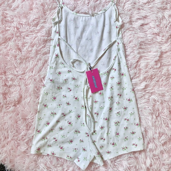 Edikted Floral Tie-back Romper - Picture 2 of 3